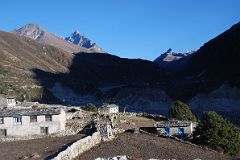 Thame To Renjo La 05 Marlung